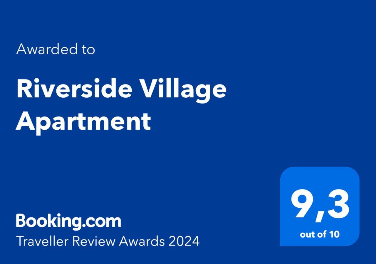Riverside Village Apartment 보히니 외부 사진